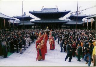 Consecration ceremony for the Buddhist Statues held upon the completion of reconstruction of Chi Lin monastic complex on 6 January 1998
