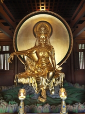 Gold-plated bronze statue of Avalokitêśvara Bodhisattva