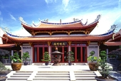 Main Hall of  Lian Shan Shuang Lin Monastery, Singapore after reconstruction